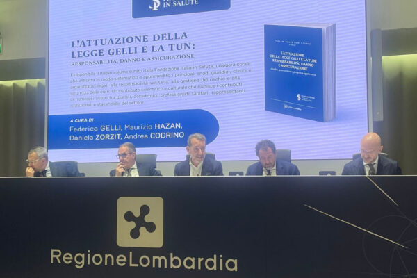 Convegno TUTELA DELLE STRUTTURE SANITARIE E RISK MANAGEMENT-04 Convegno TUTELA DELLE STRUTTURE SANITARIE E RISK MANAGEMENT-04